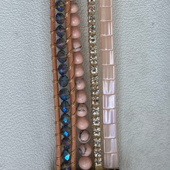 NEW IN PACKAGE - Victoria Emerson - layered clasp bracelet - Picture 4 of 5